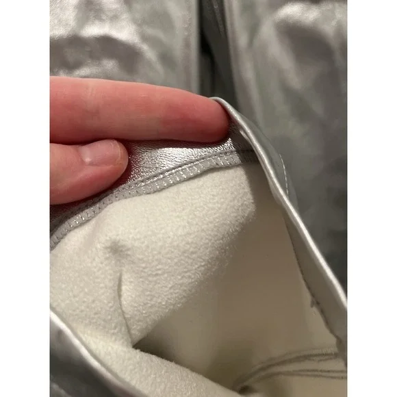 Abercrombie & Fitch Ultra High Rise 90s Straight Silver Vegan Leather Pants - Picture 6 of 9